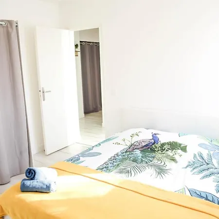 Caen City Center Accommodation With Private Parking 캉